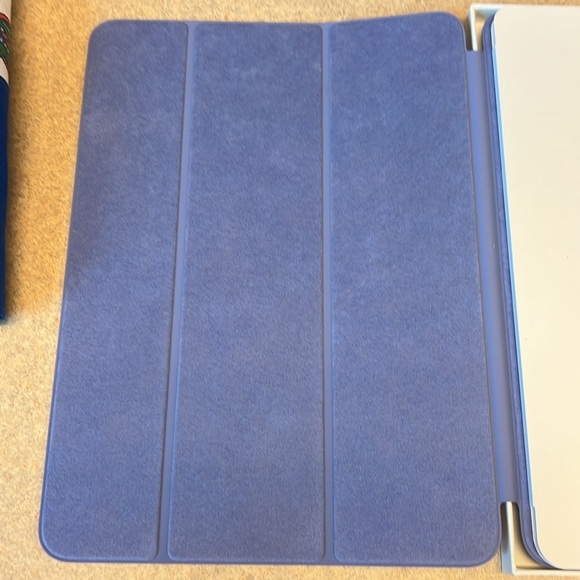 iPad Smart Folio, iPad Pro 11-inch (1st, 2nd, and 3rd generation) Light Violet - Picture 5 of 10